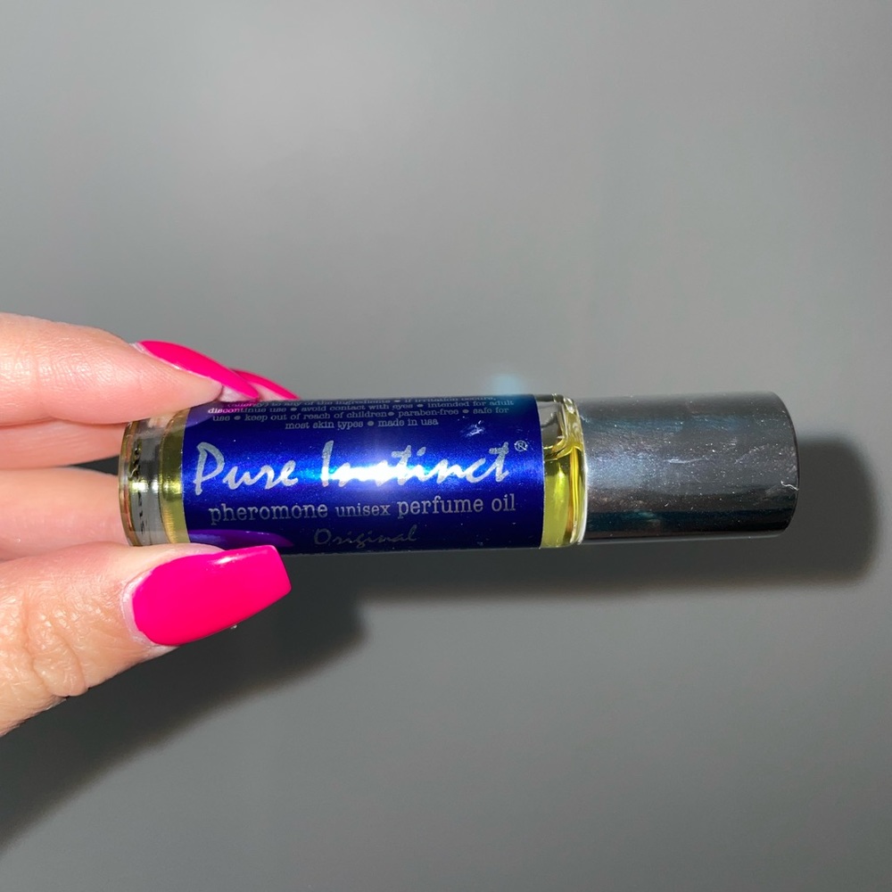 Pure instinct body oil